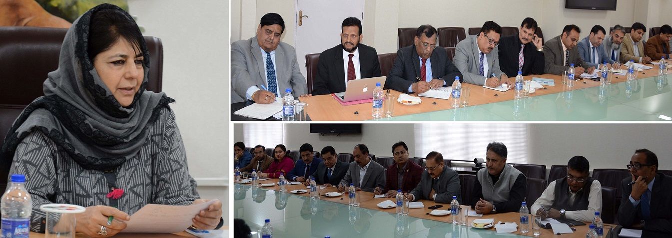 CM asks officers to ensure responsive, clean, prompt admn to people 1 CM 1