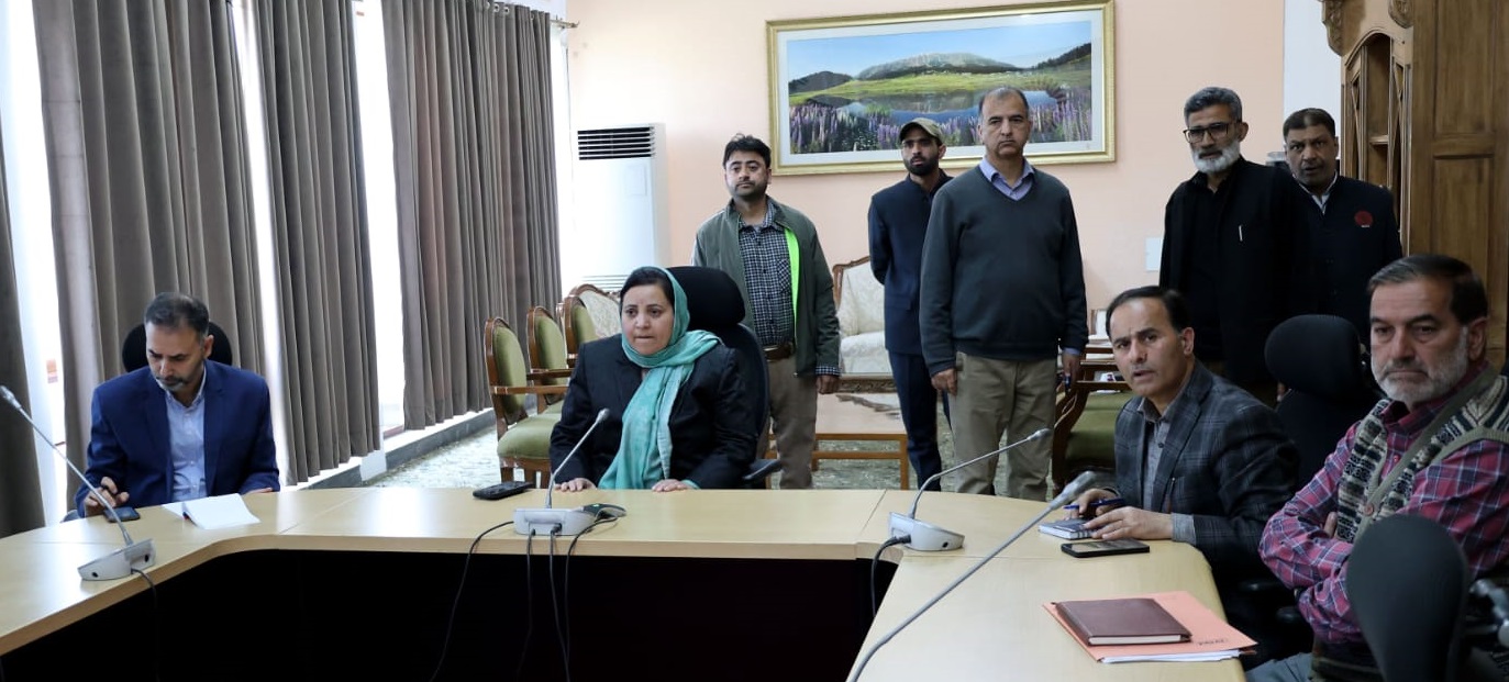 Sakeena Itoo reviews performance functioning of JKBOSE 2