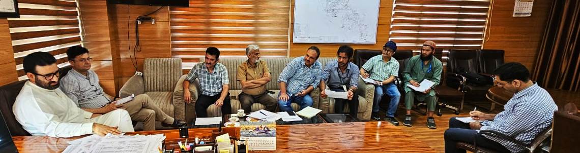 MLA Lolab reviews RDSS works in Kupwara Package